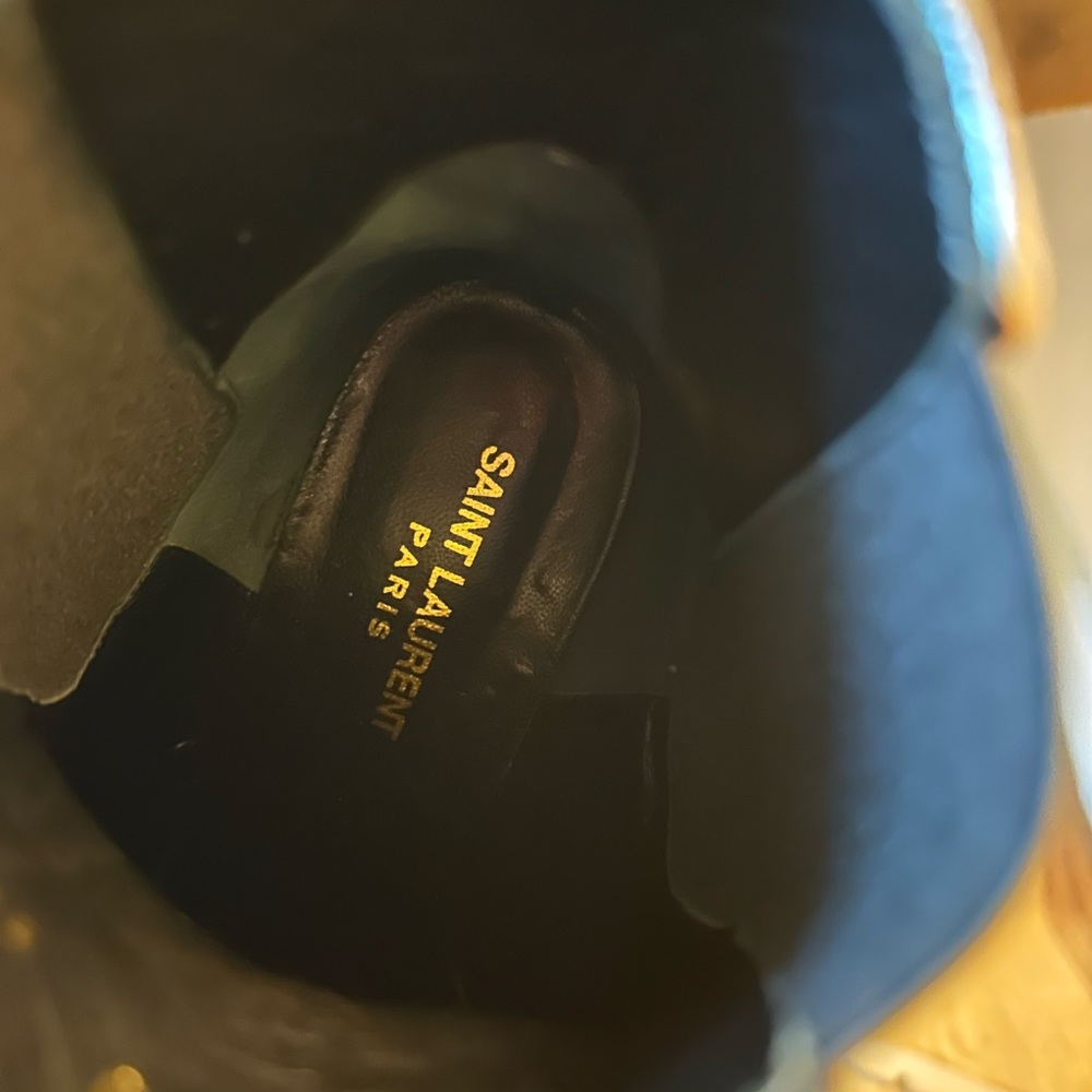 Brand new Saint Laurent Glitter Chelsea Boots, never worn! - Picture 5 of 12
